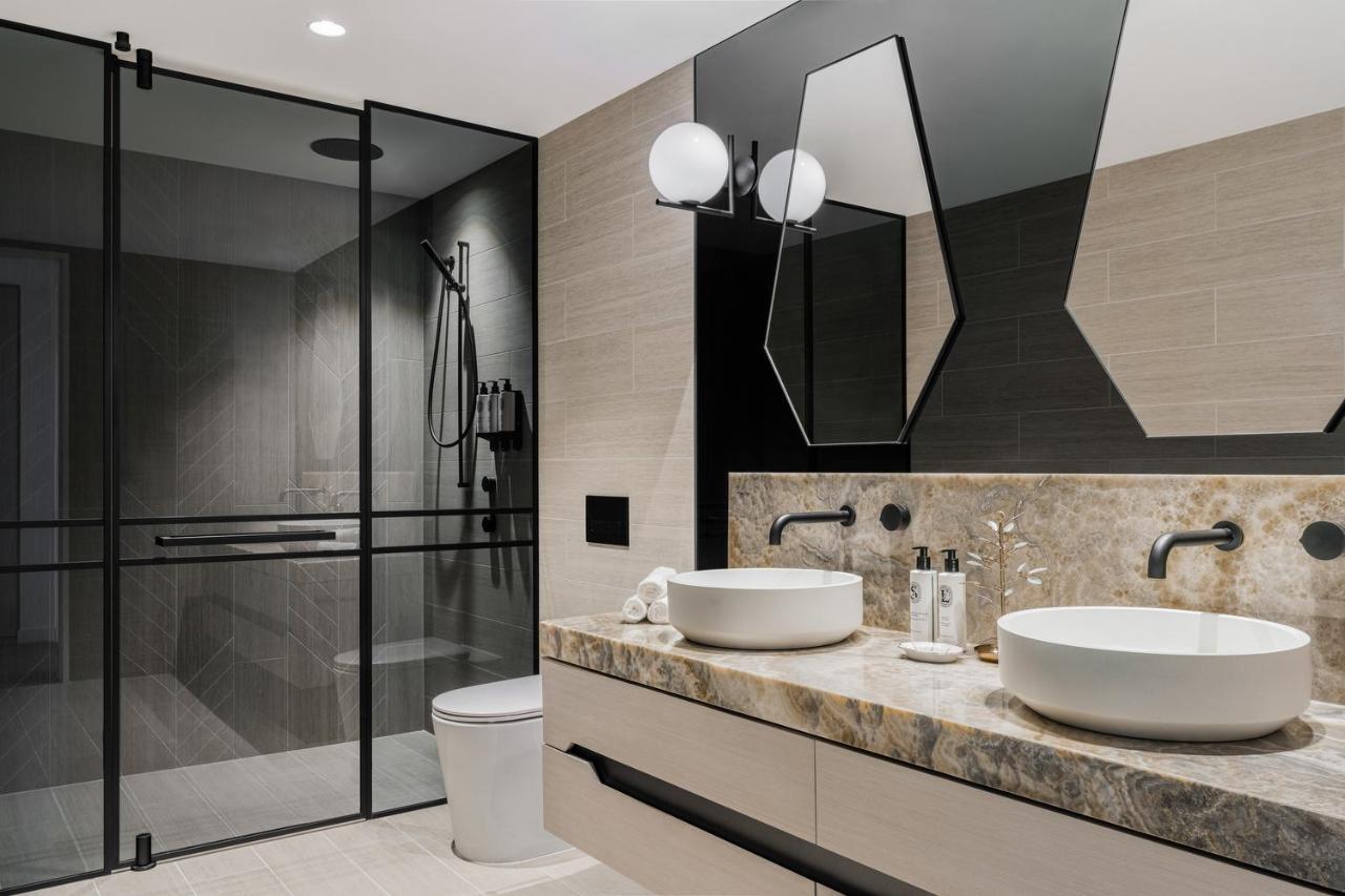 The Langham, Gold Coast And Jewel Residences المظهر الخارجي الصورة Bathroom